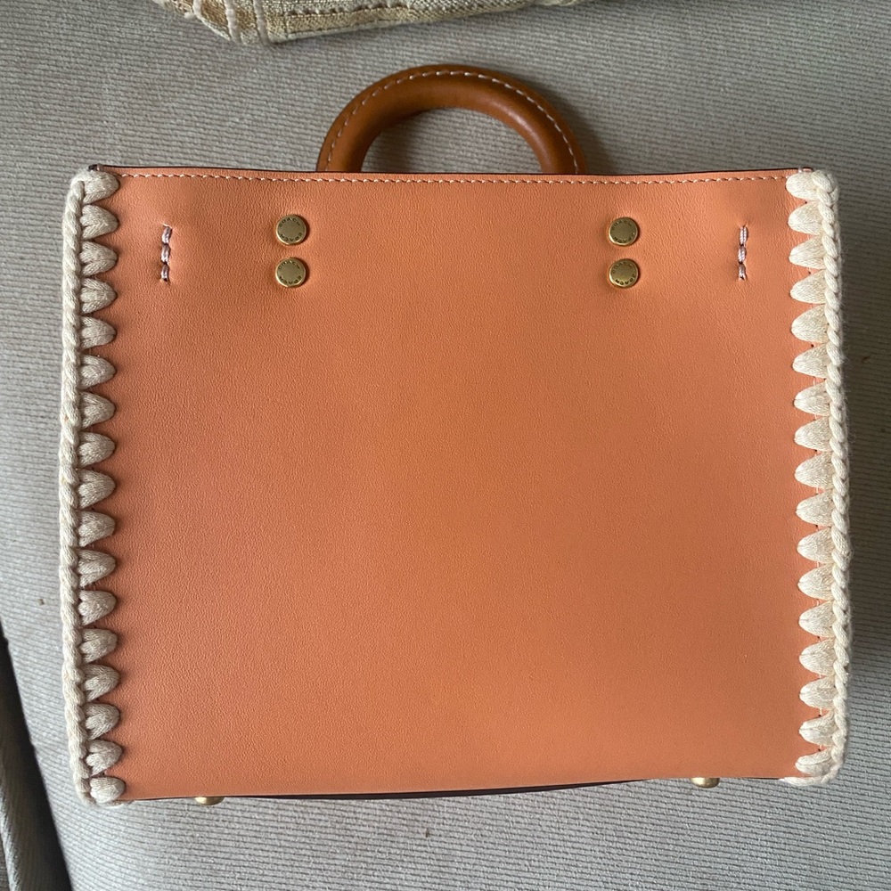 *New w/o Tags* Coach Crochet Rogue 20